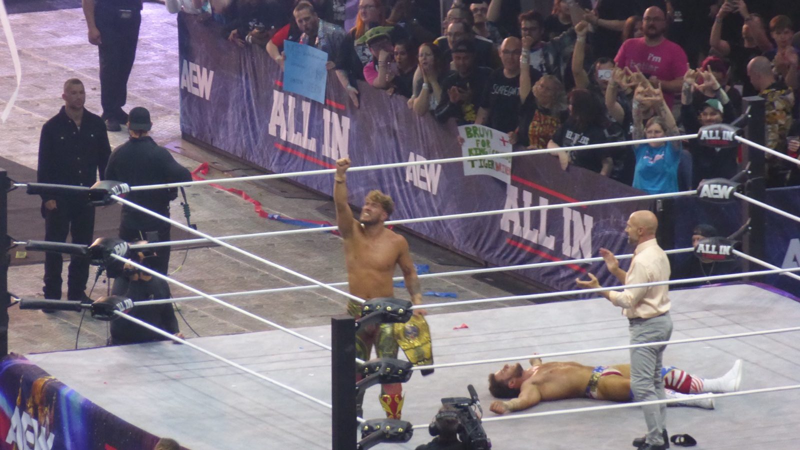 Will Ospreay holding the AEW International Championship at All In in London, August 2024