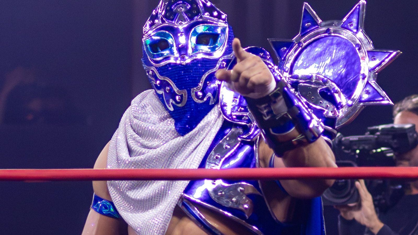Bandido wearing the ROH World Championship in the ring at ROH Death Before Dishonor in August 2026